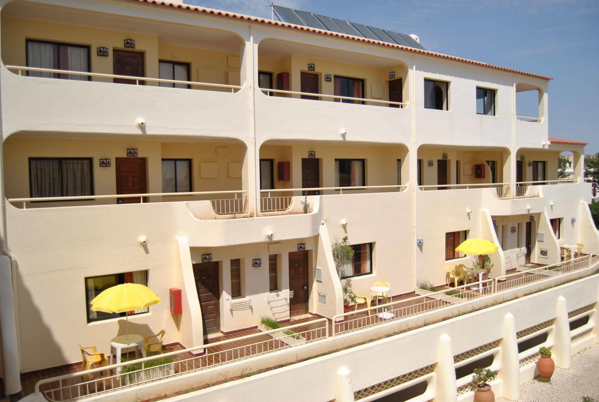 Apartamentos Olhos Do Mar Албуфейра Экстерьер фото